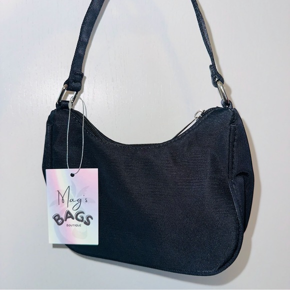 Dolls Kill: Graffiti Logo Embroidered Shoulder Black Bag - Picture 4 of 5